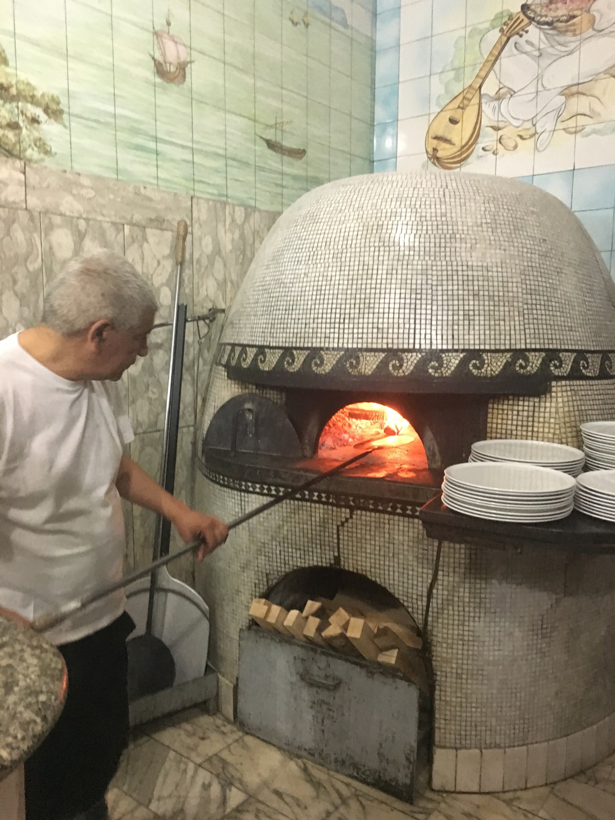 3 Reasons to Visit Naples, Italy